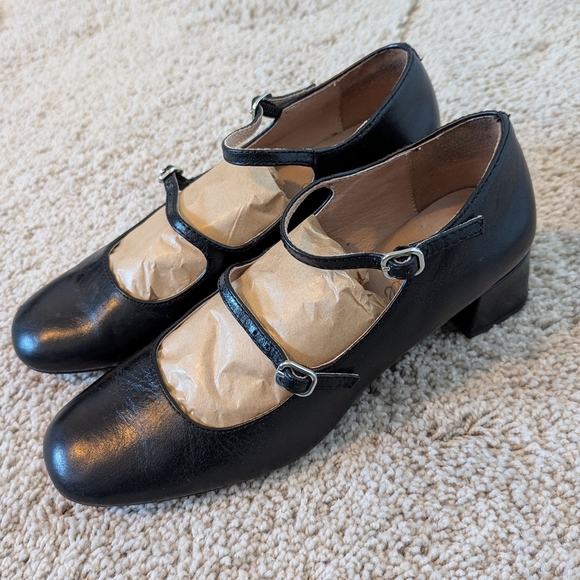 Madewell Black Leather Flats - Picture 3 of 9